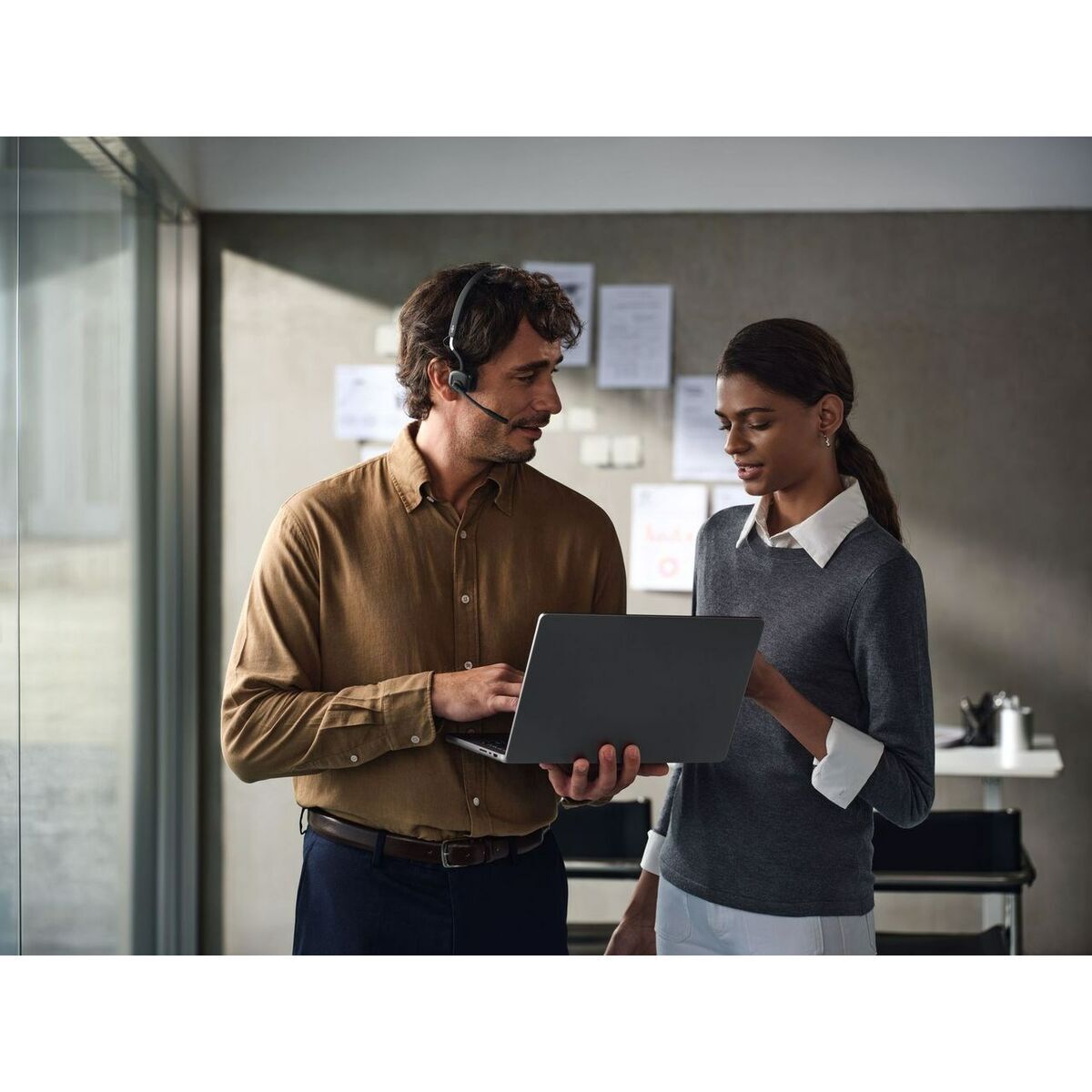 V2H2262BFE1EC85705F4DC368E3CB3C0469R7669519P10