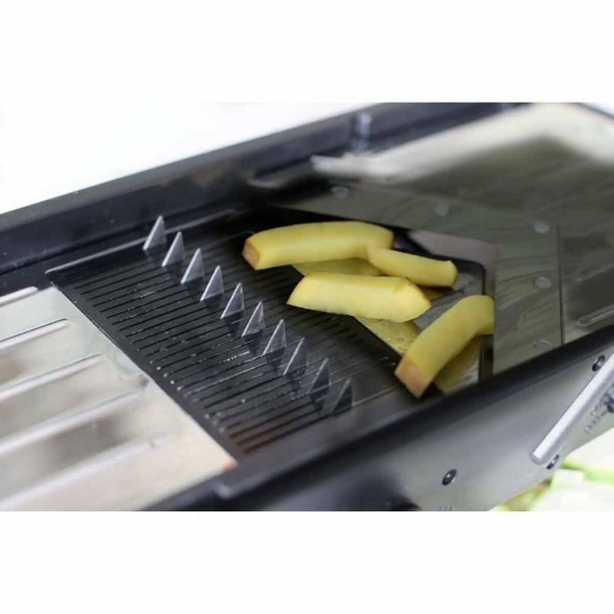 V4H1E700F9D3F11716E8B6382A53E5D1879R5789234P5