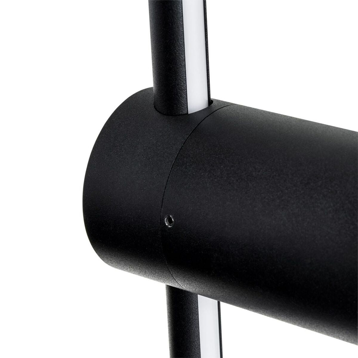 V7H6F4244F2827E41E350D131BDD3B016F3R7164270P8