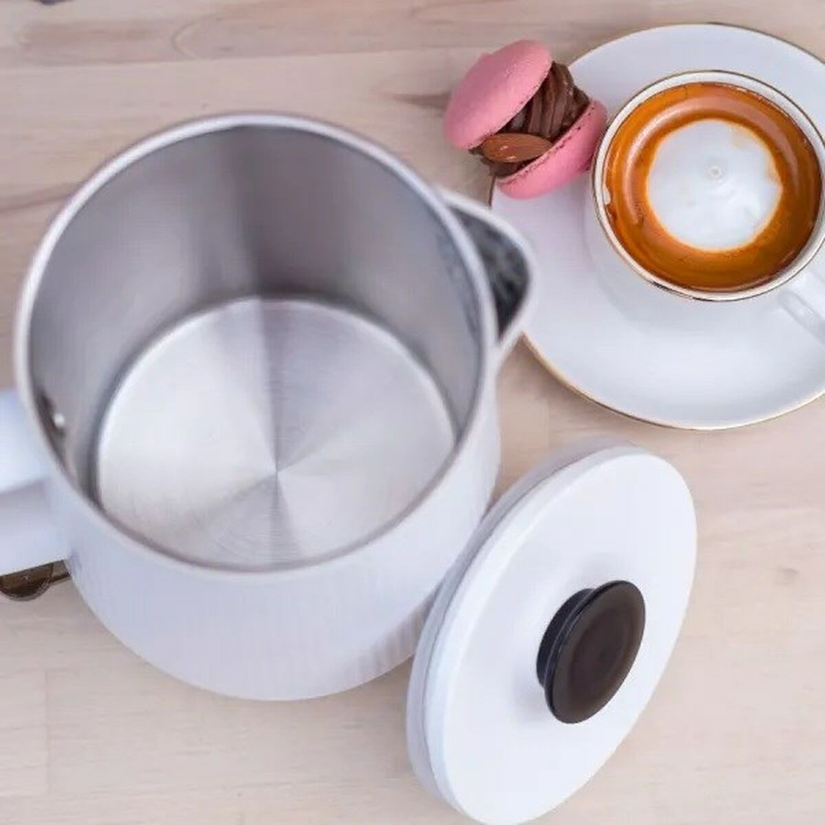 V3H62D00A92A79E51E8F28CC2DAE66F20EBR6834737P7