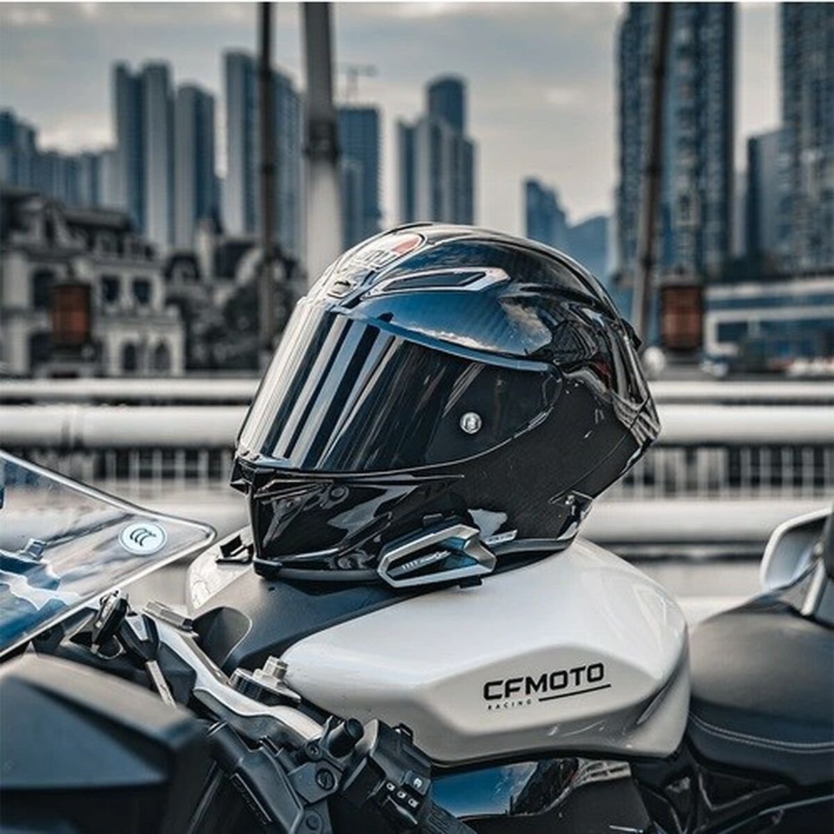 V5H51EF6841A039AD755F799F3CC87629C8R5841119P8