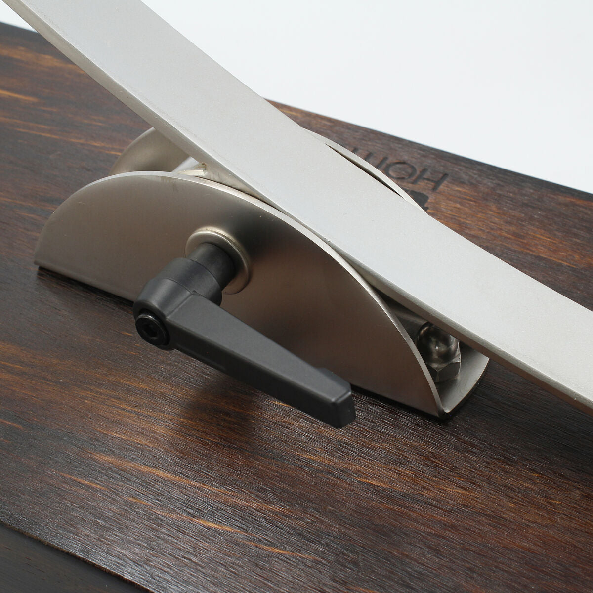 V7H0928F61443FC6360982145E5050CD7CAR5366011P8