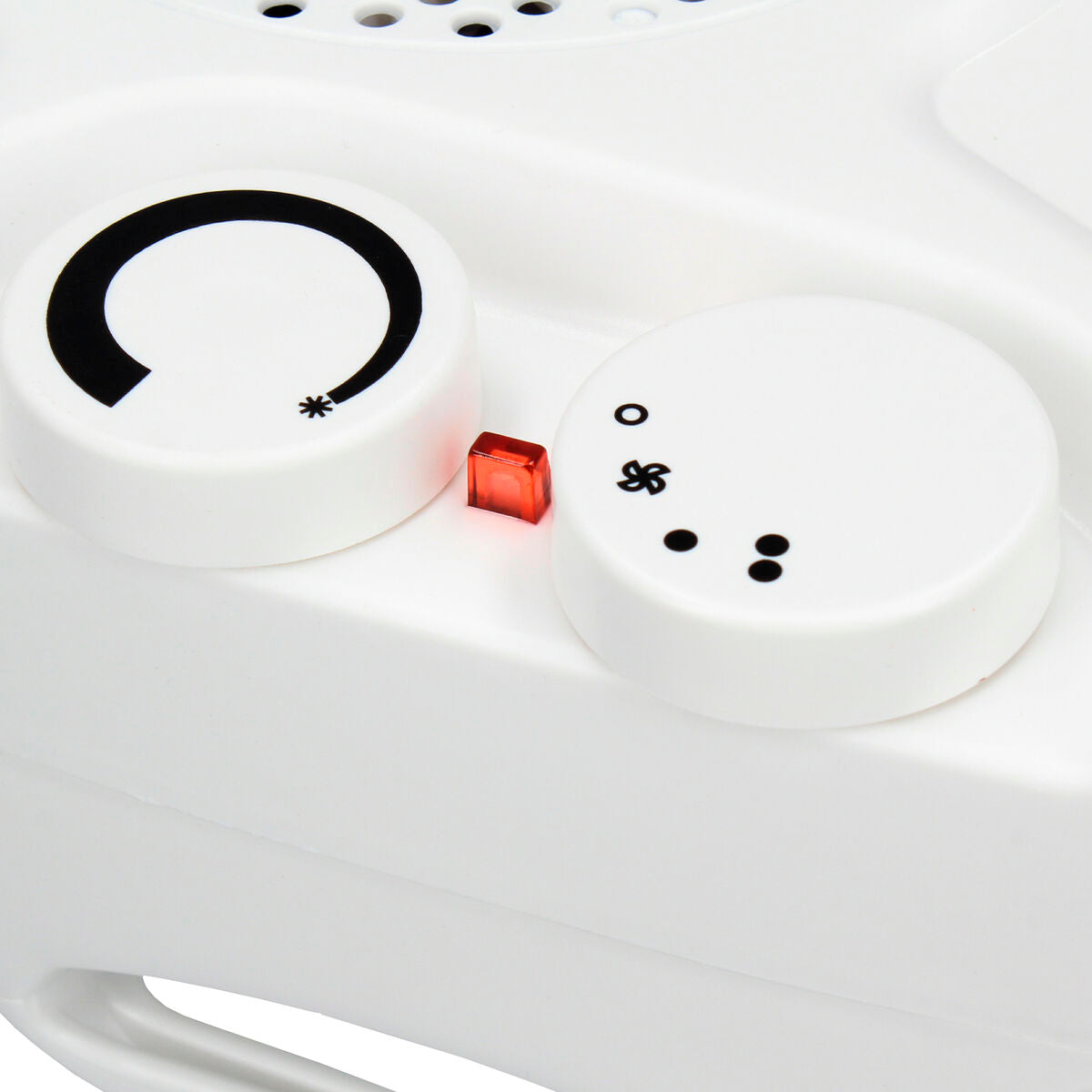 V7HE9088815BD996FA8EA8E93DA30D226AER3647582P5