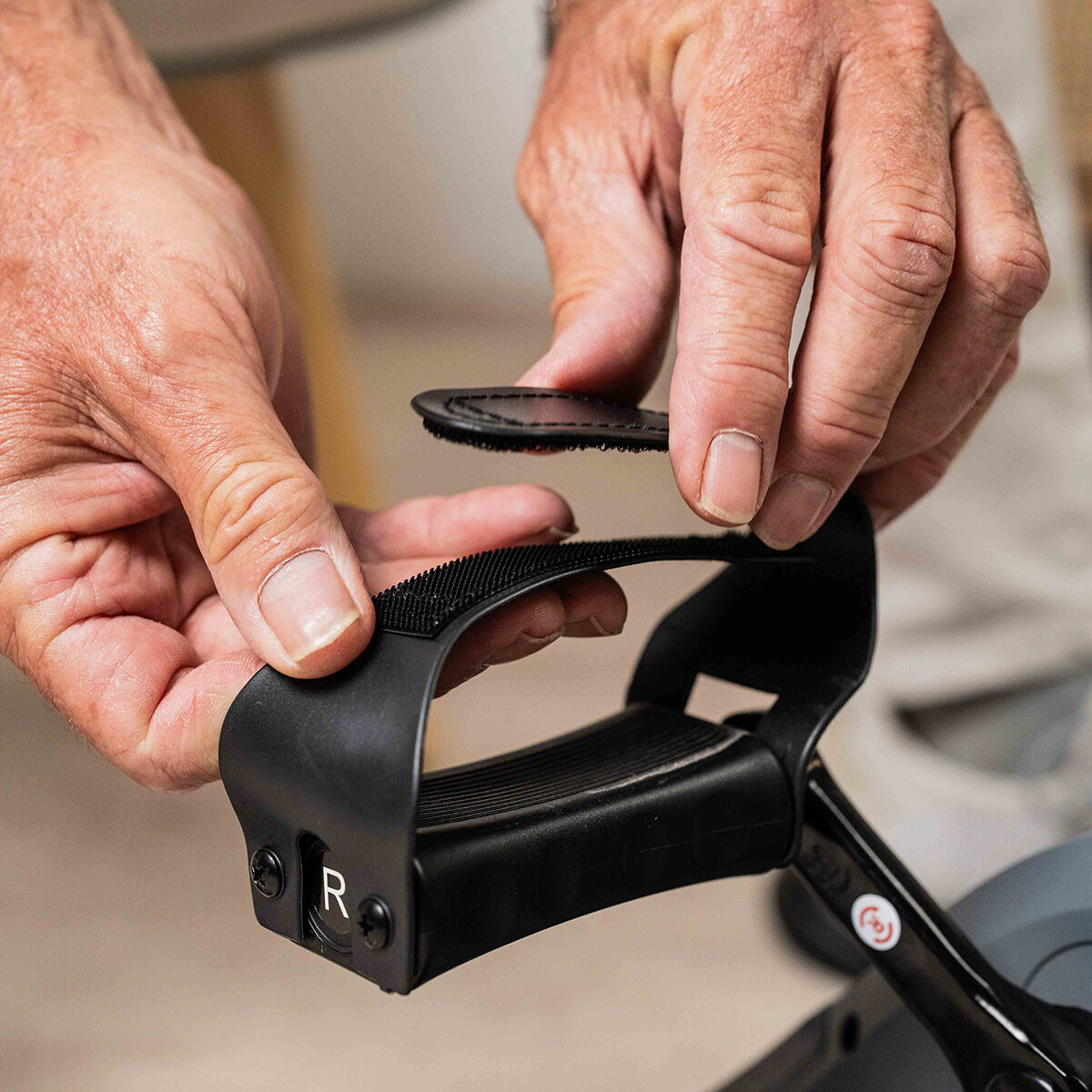 V3H24D9D53B3063719DCB7667FAAE48A5BFR7370100P5